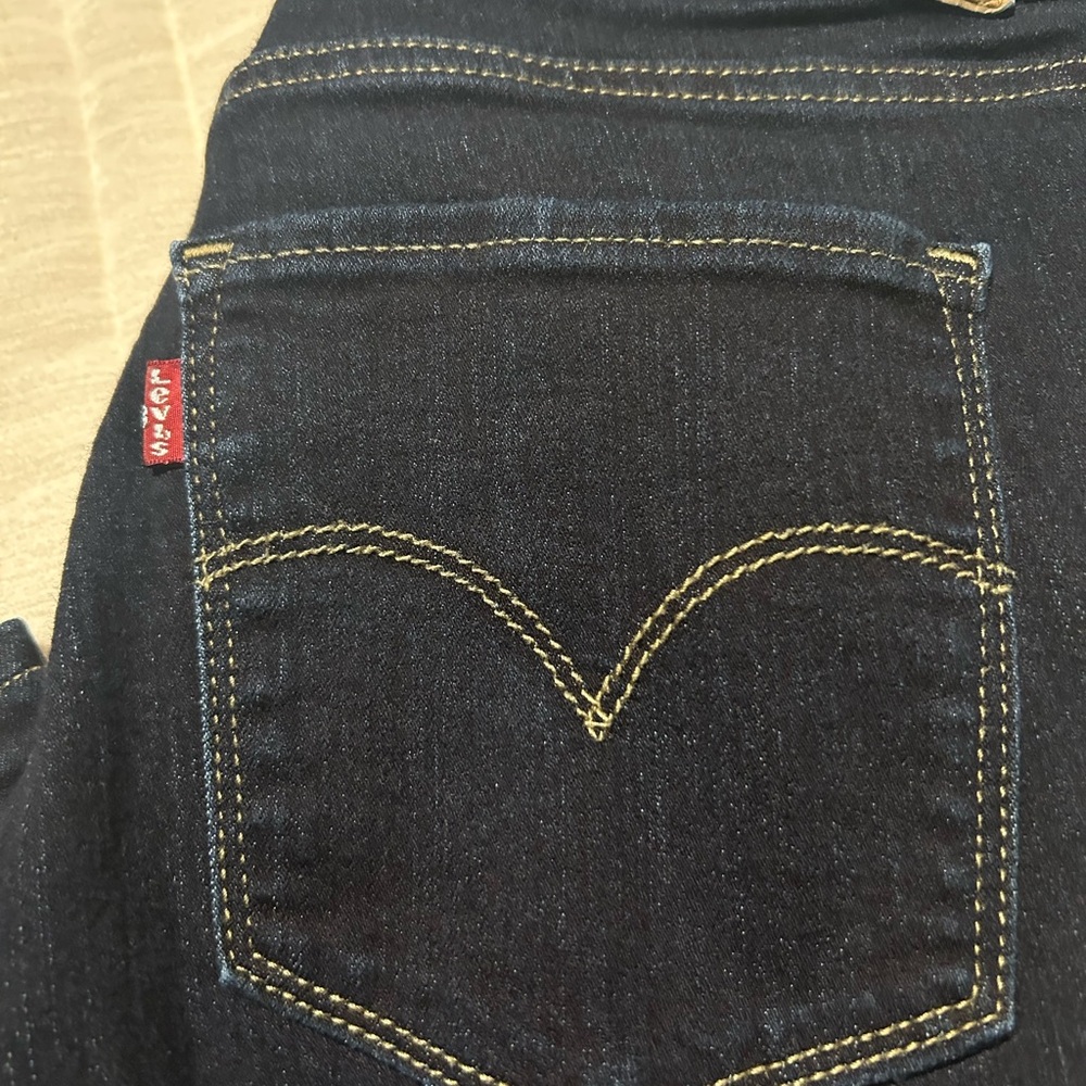 Levi's Women's Dark Blue Denim Jeans